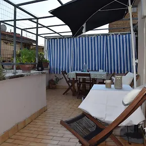  Apartment Terrazza In Borgo San Jacopo Italy